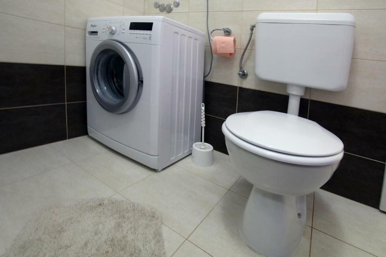 PUY Apartment Valmas מראה חיצוני תמונה